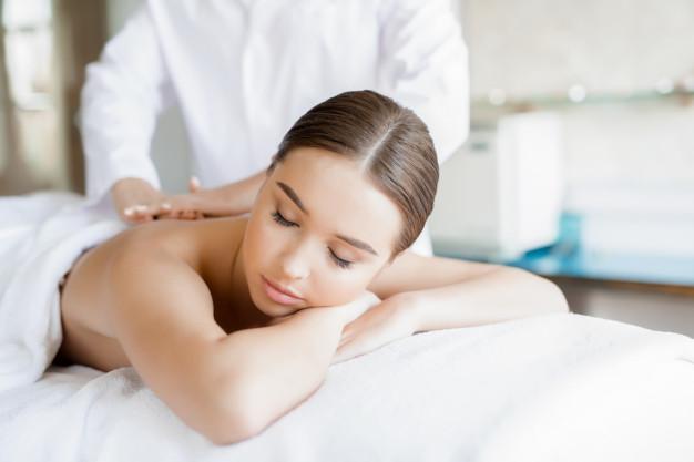 CÁCH TÍNH LƯƠNG, THƯỞNG KỸ THUẬT VIÊN SPA